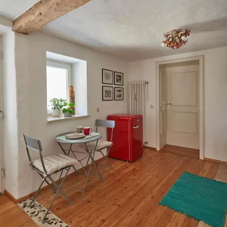 Apartment Am Florianiplatz Mit Terrasse